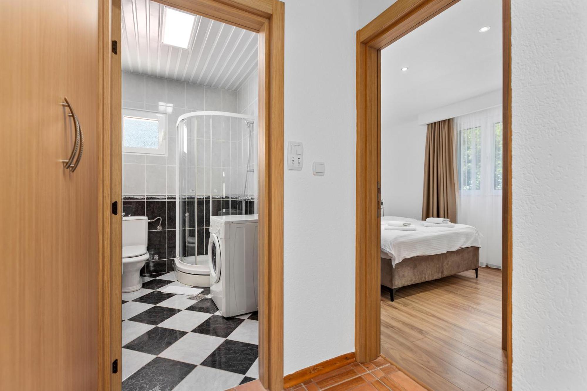Apartments Doncic コトル 部屋 写真