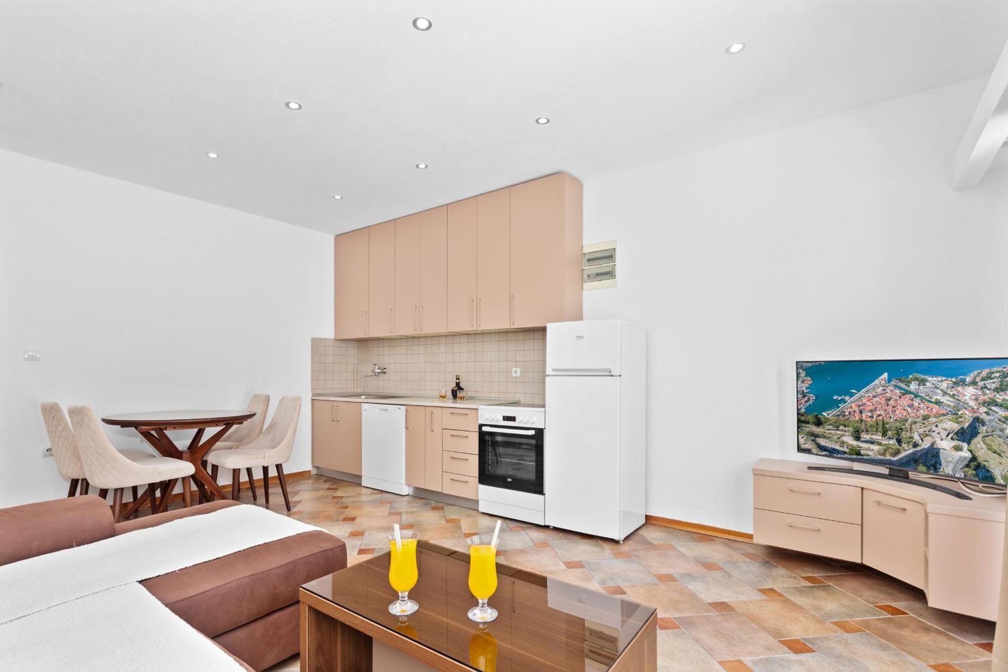 Apartments Doncic コトル エクステリア 写真