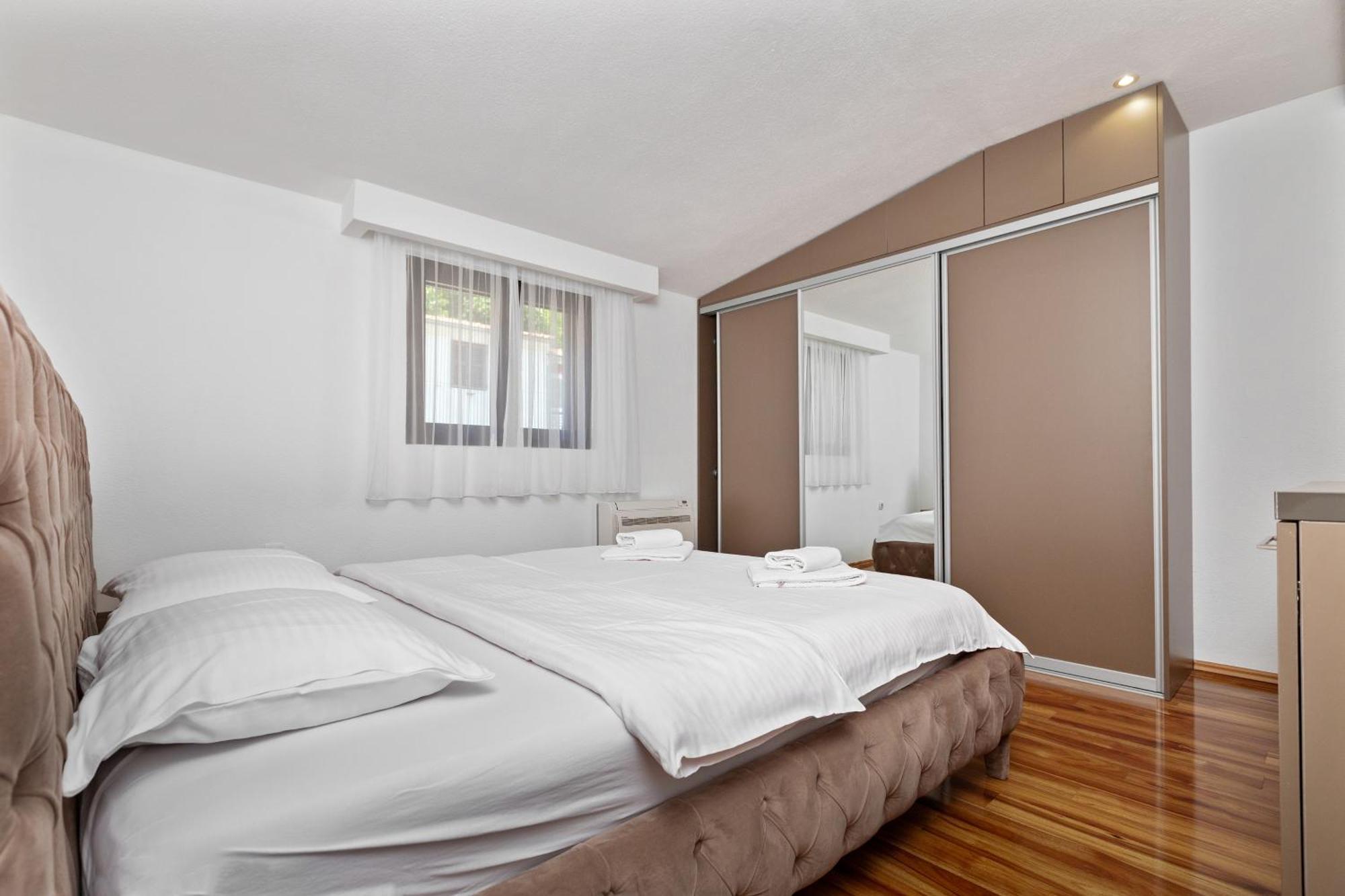 Apartments Doncic コトル エクステリア 写真