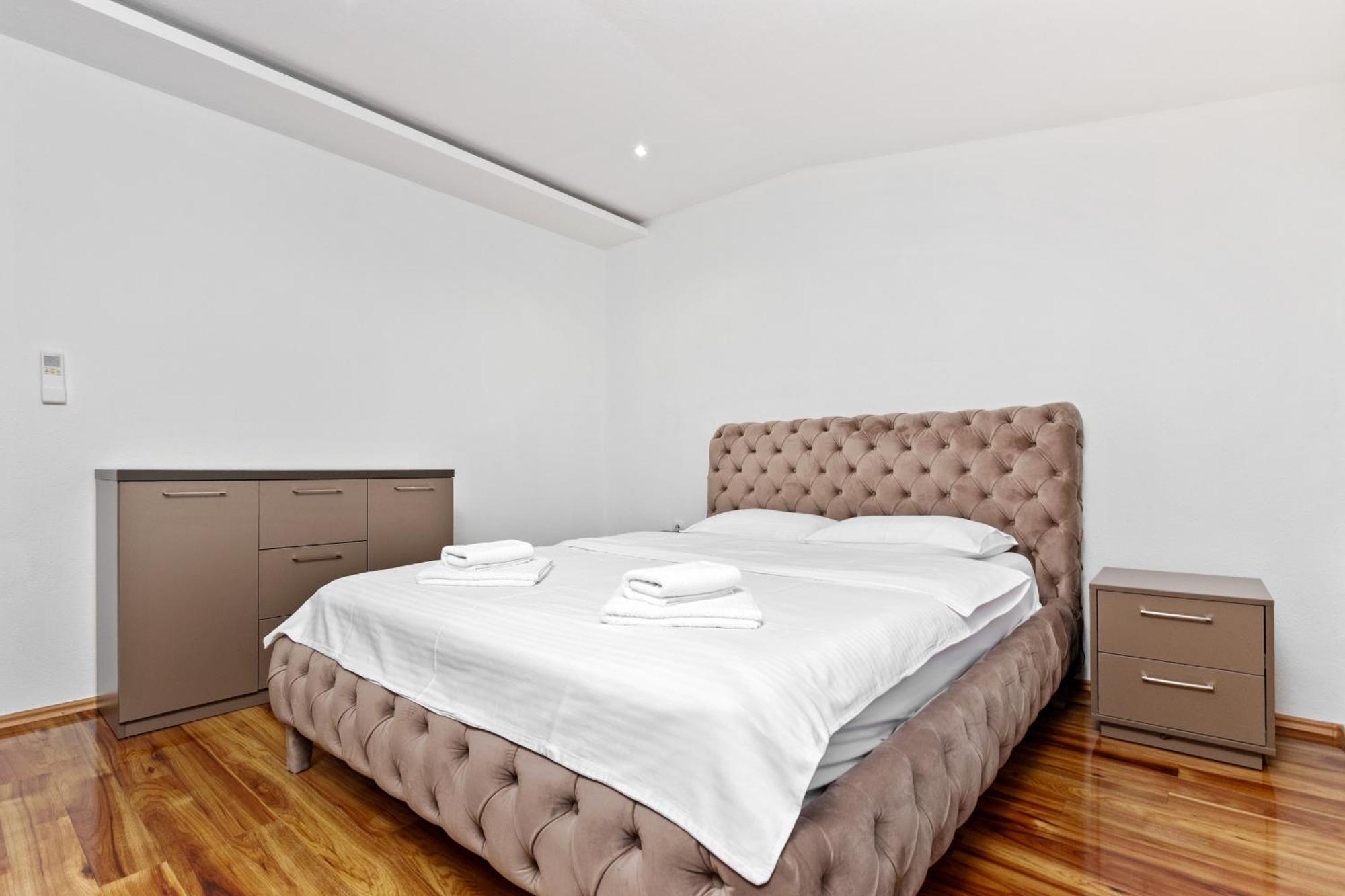 Apartments Doncic コトル エクステリア 写真