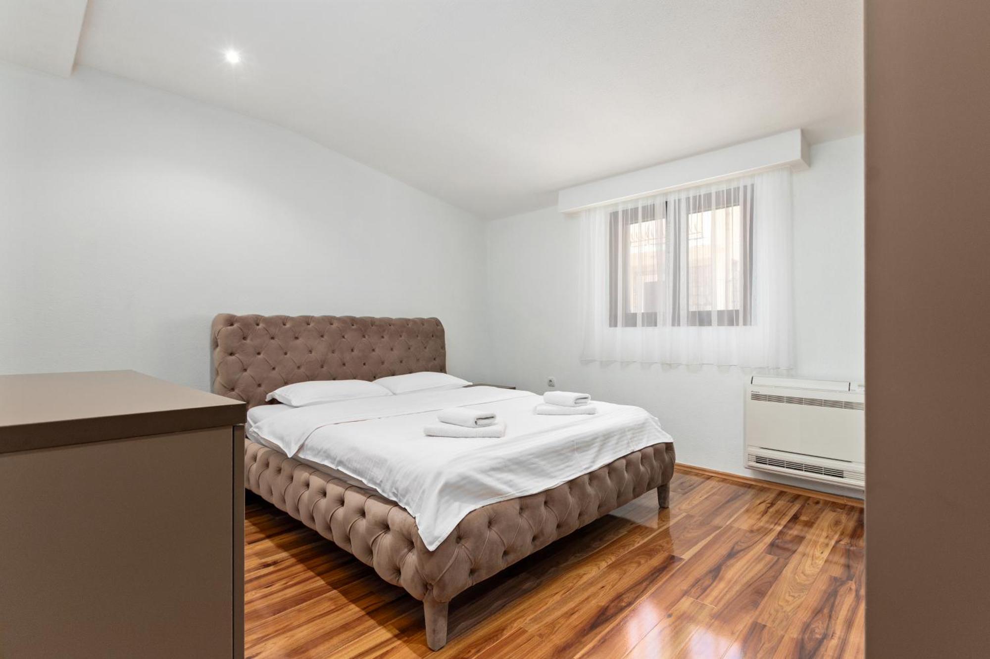 Apartments Doncic コトル エクステリア 写真
